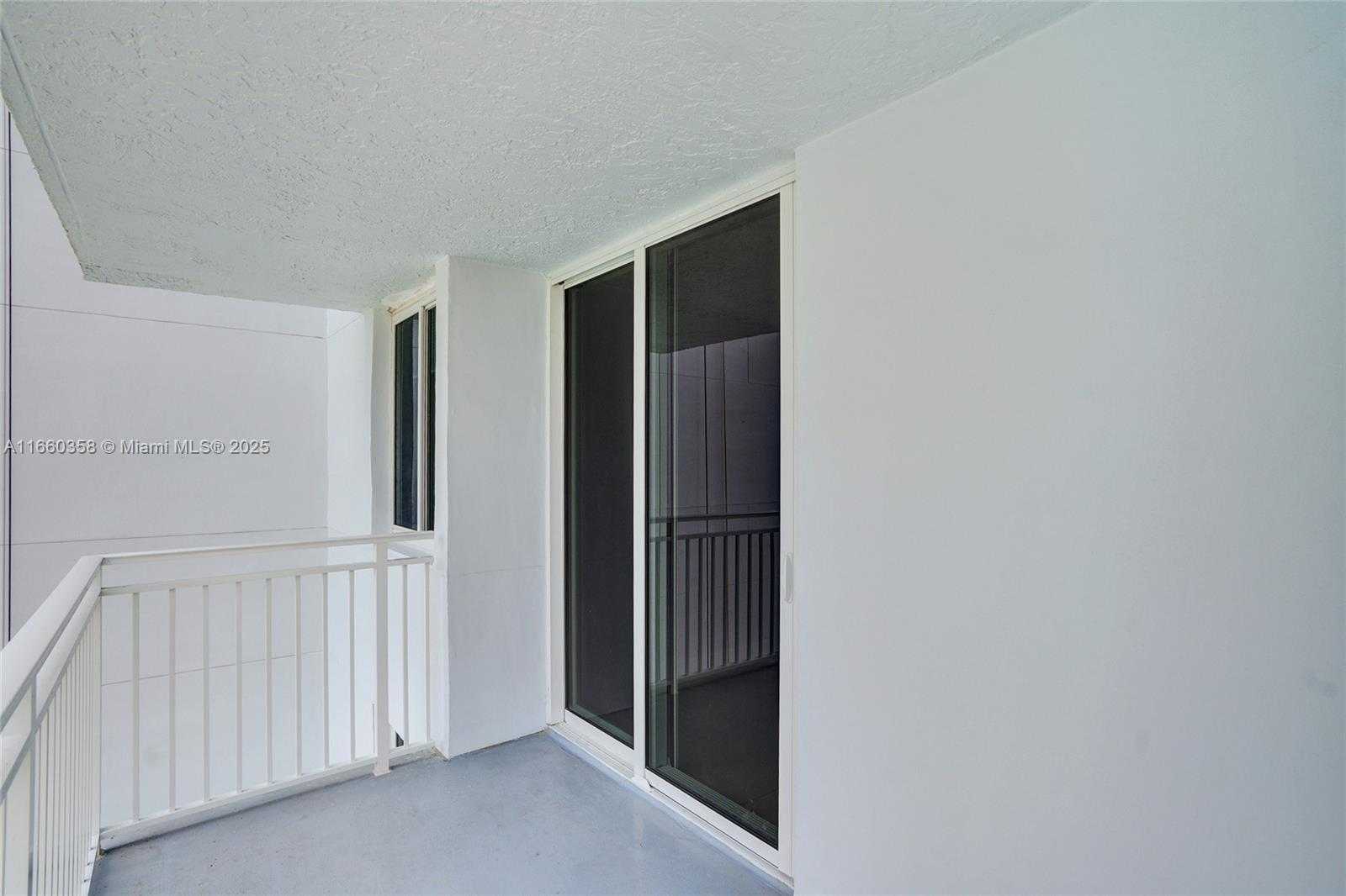 Small Image of 850 NORTH MIAMI AVE #W-1810, Miami Number 19