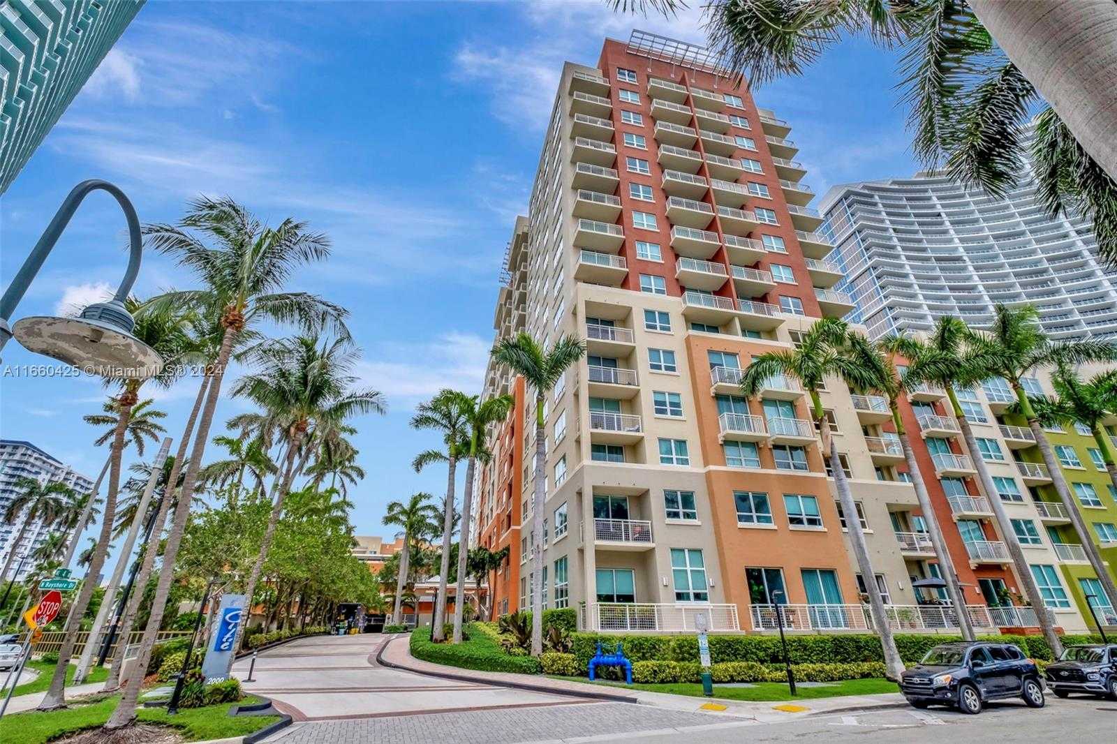Small Image of 2000 NORTH BAYSHORE DR #303, Miami Number 2