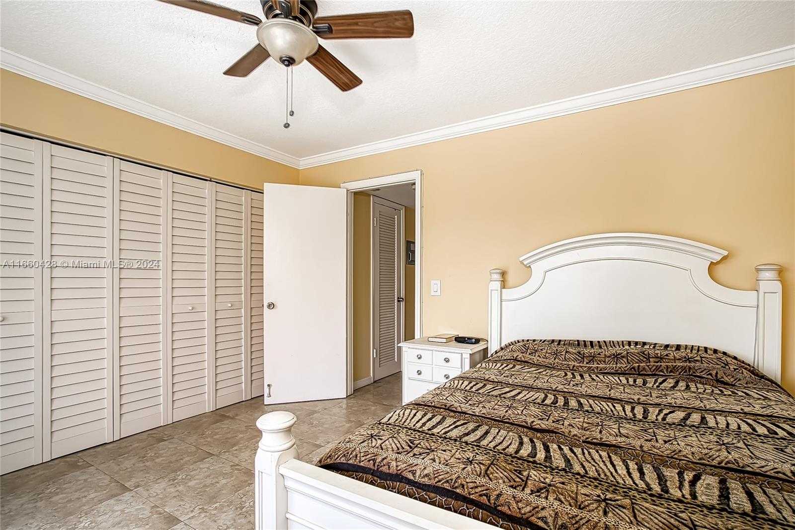 Small Image of 173 ELLESMERE C #173, Deerfield Beach Number 12