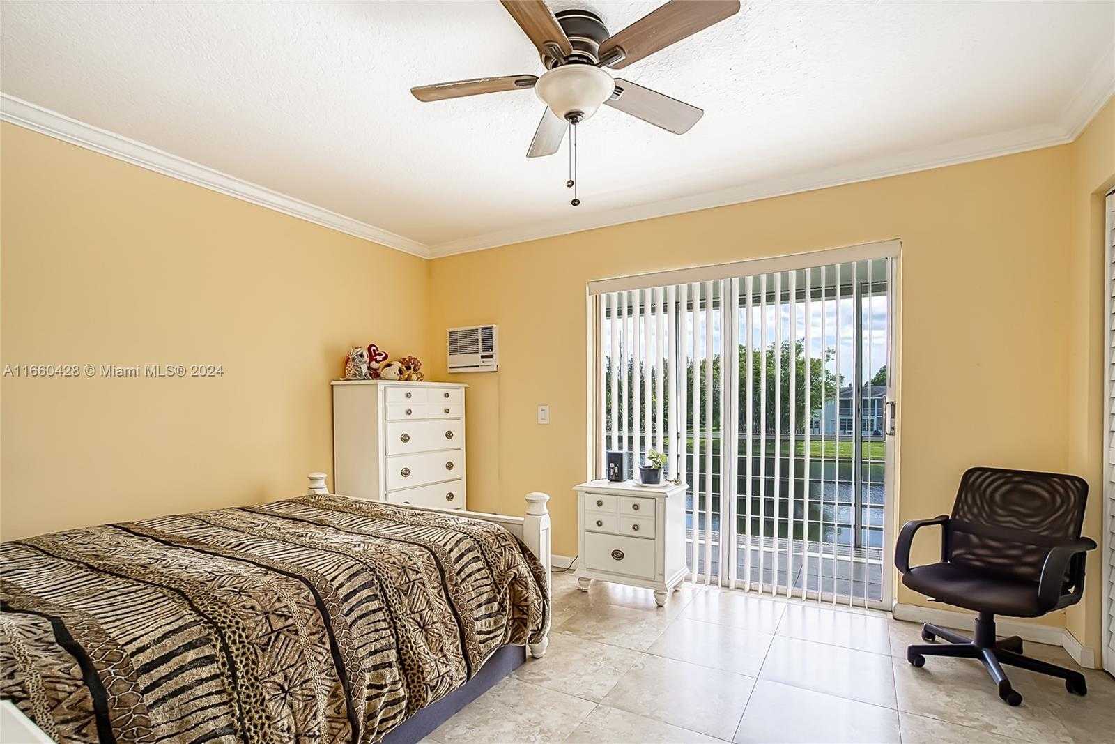 Small Image of 173 ELLESMERE C #173, Deerfield Beach Number 13