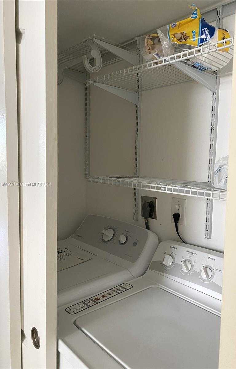 Small Image of 1623 COLLINS AVE #215, Miami Beach Number 15