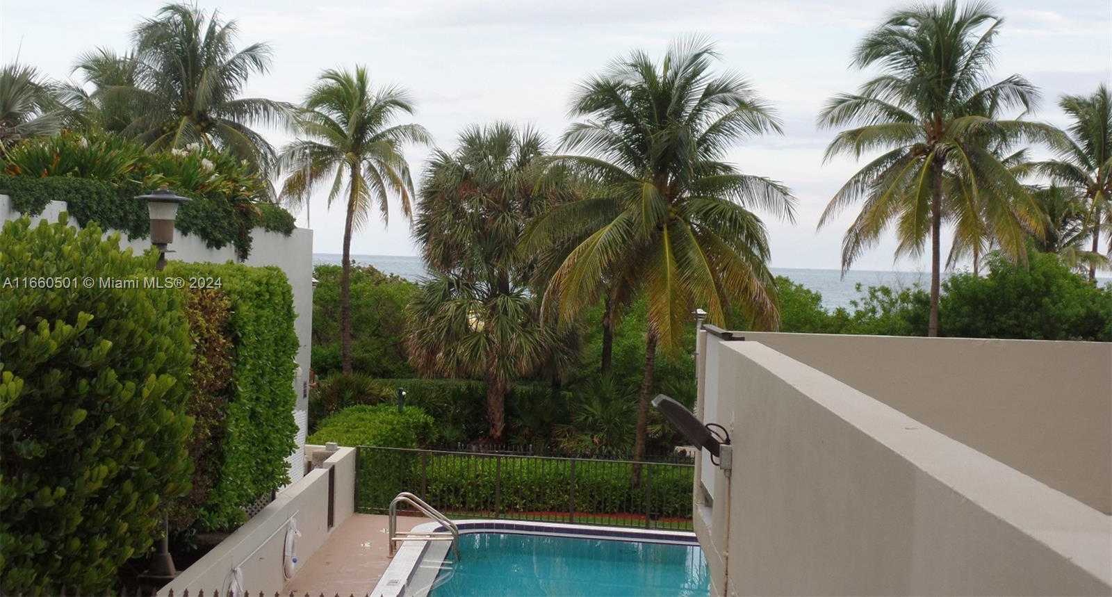 Small Image of 1623 COLLINS AVE #215, Miami Beach Number 4