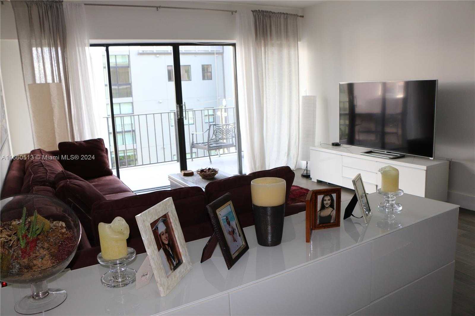 Small Image of 575 CRANDON BLVD #508, Key Biscayne Number 2