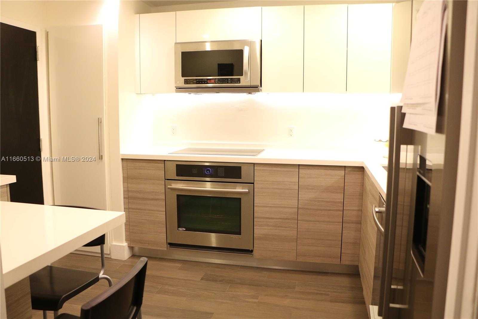 Small Image of 575 CRANDON BLVD #508, Key Biscayne Number 5