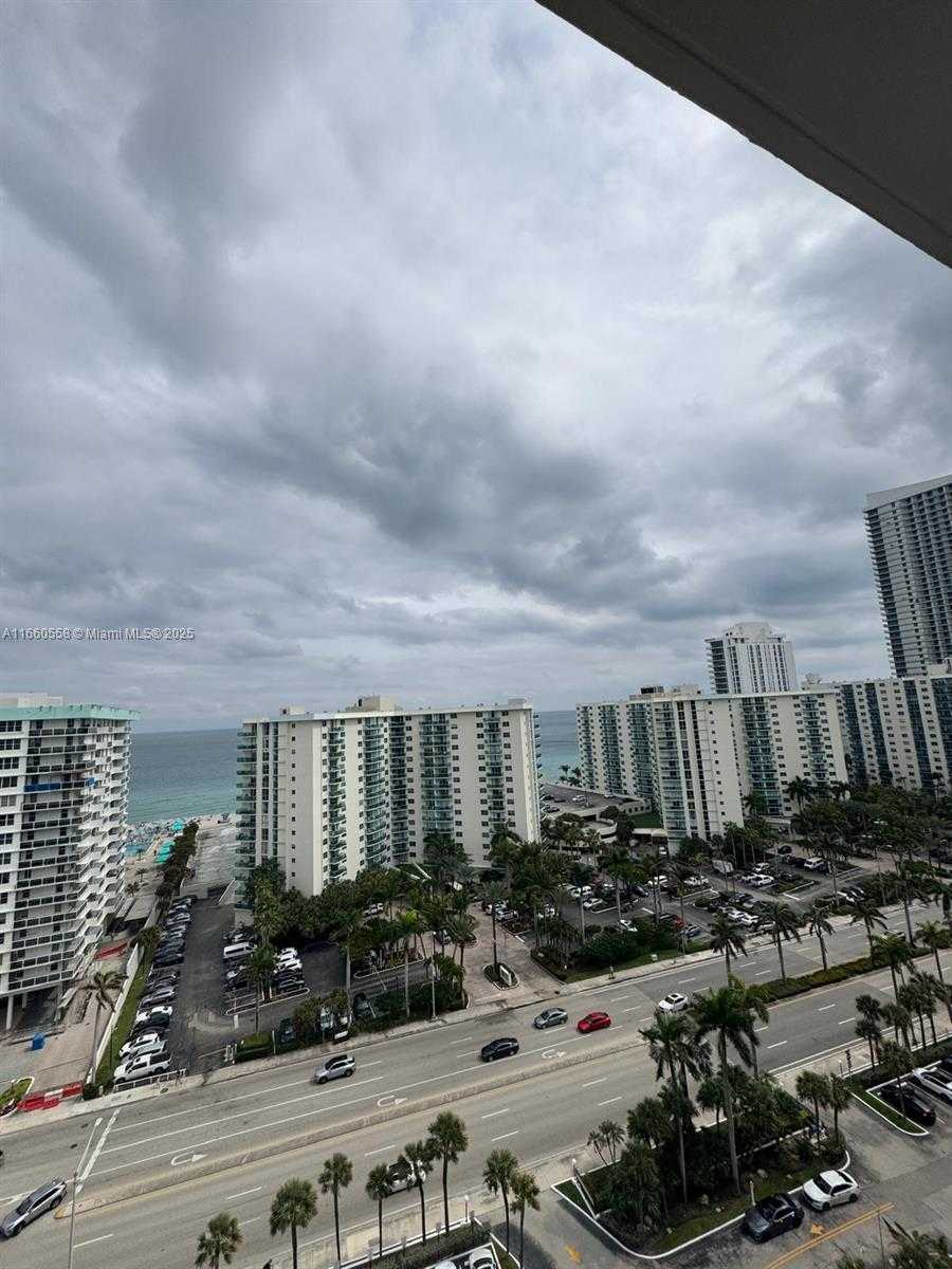 Small Image of 3800 SOUTH OCEAN DR #1620, Hollywood Number 19