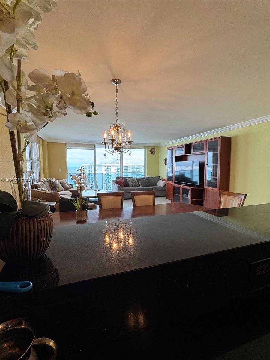 Small Image of 3800 SOUTH OCEAN DR #1620, Hollywood Number 51