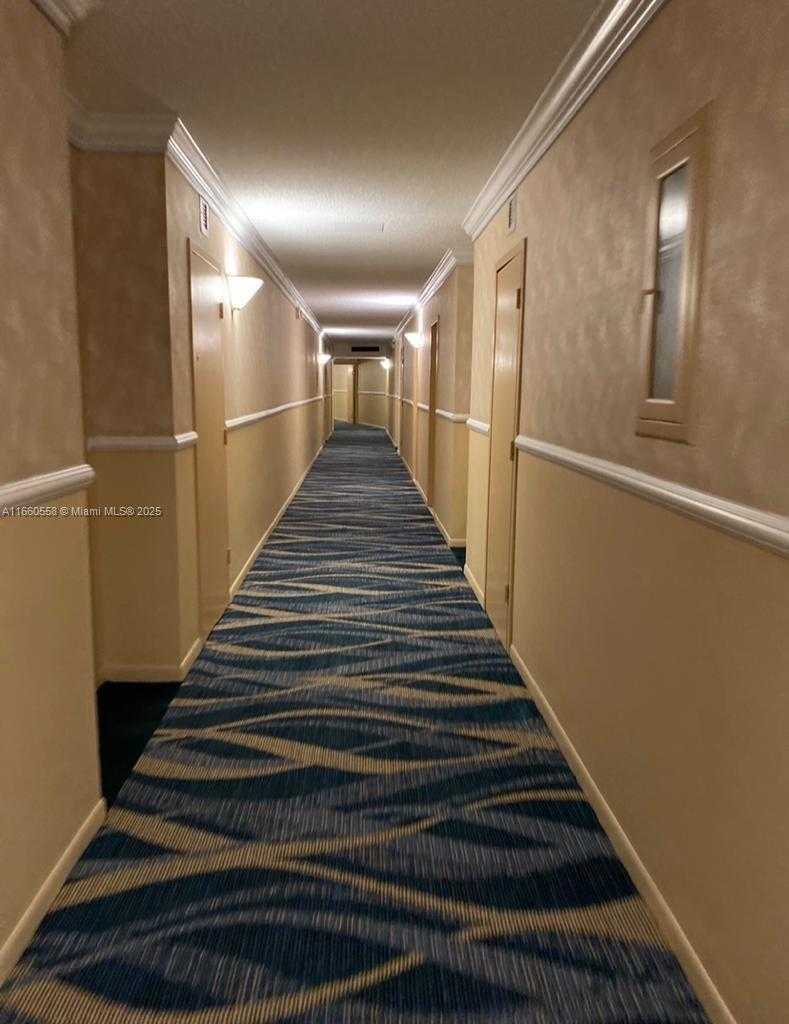 Small Image of 3800 SOUTH OCEAN DR #1620, Hollywood Number 8