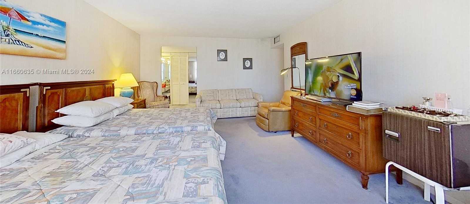 Small Image of 1800 NORTH EAST 114TH ST #1411, Miami Number 12