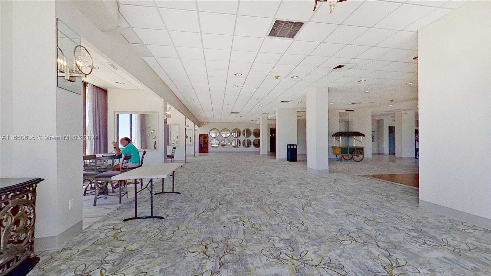Small Image of 1800 NORTH EAST 114TH ST #1411, Miami Number 31