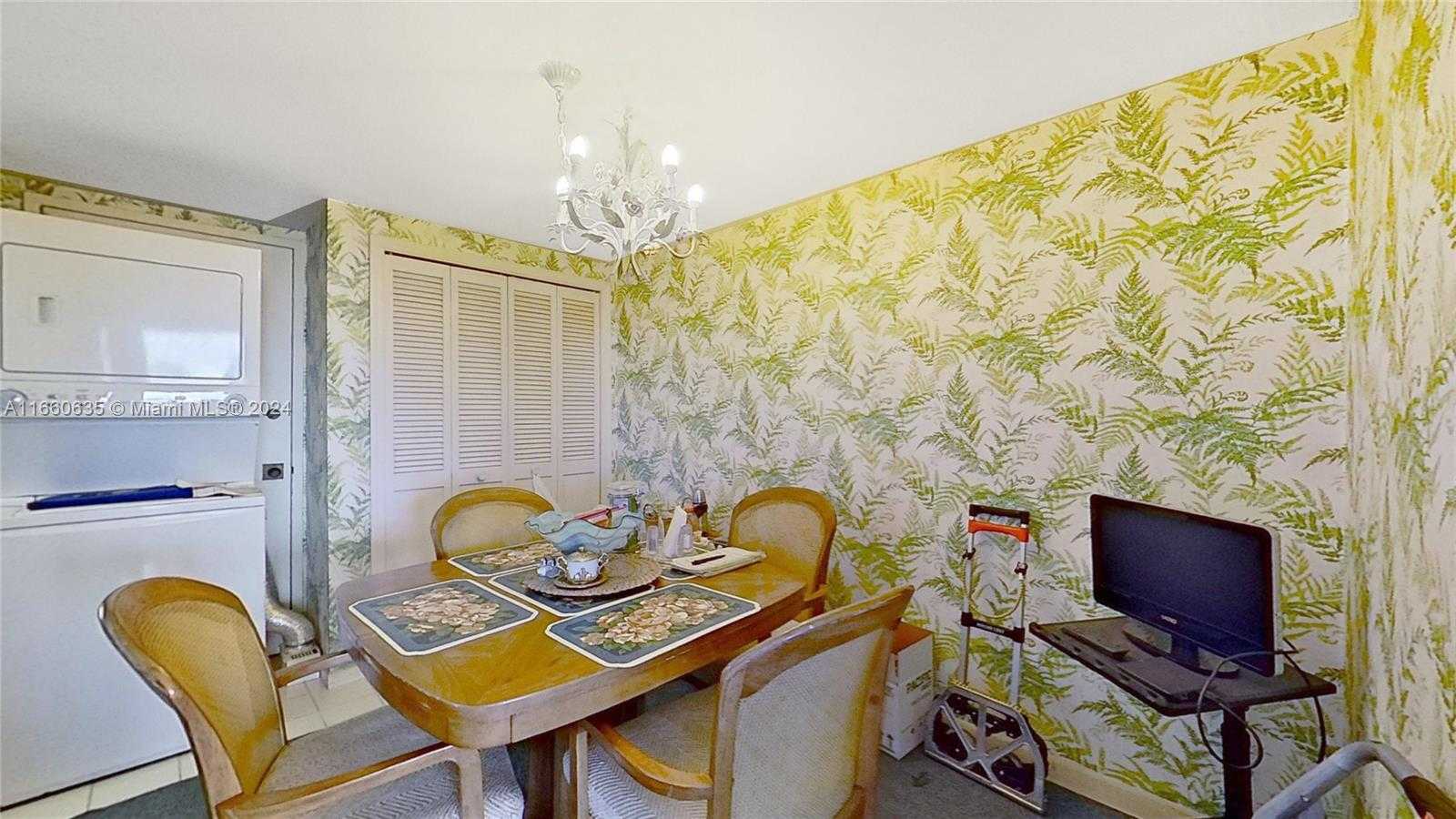 Small Image of 1800 NORTH EAST 114TH ST #1411, Miami Number 5