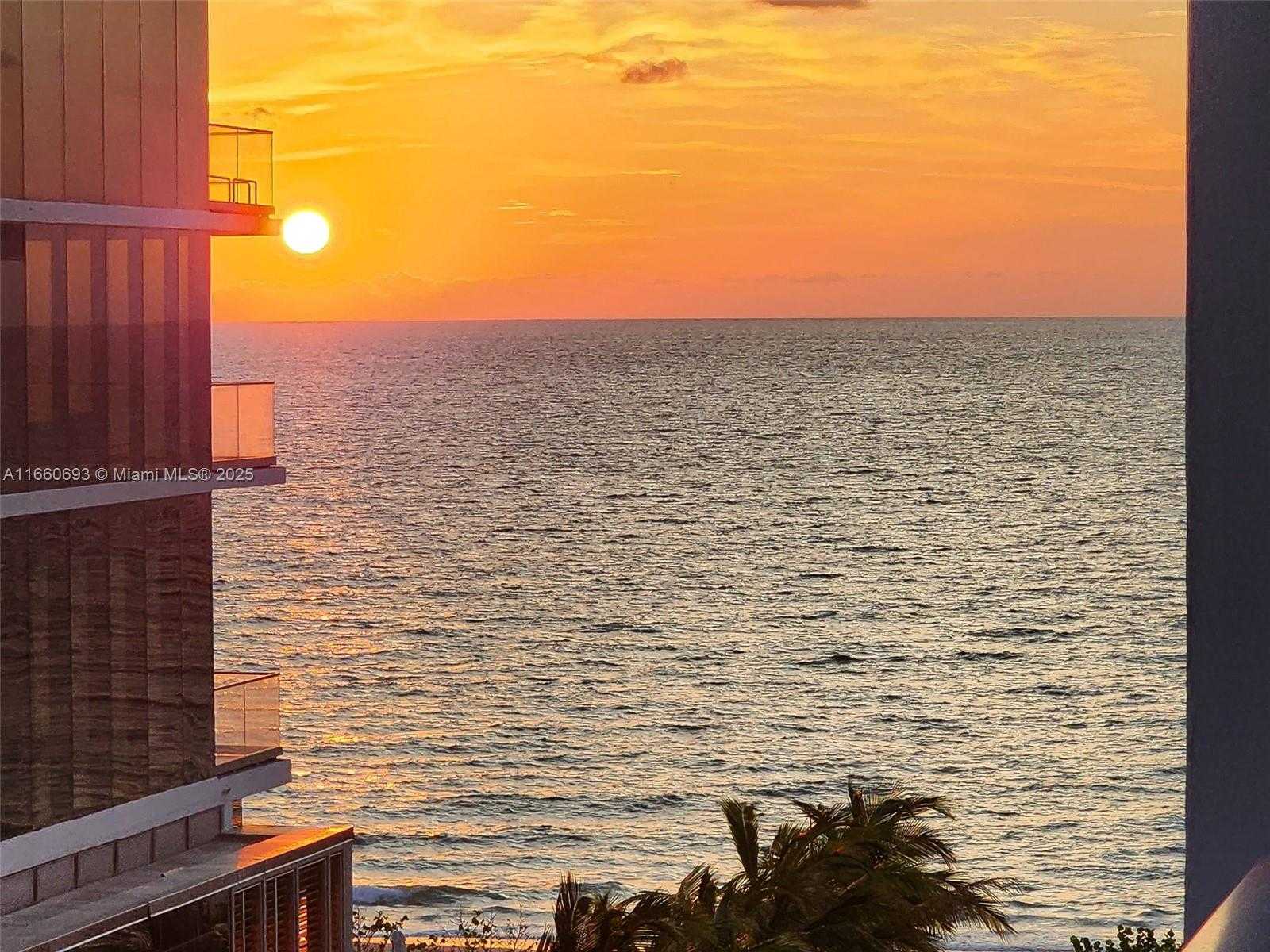 Small Image of 2030 #523, Hallandale Beach Number 14
