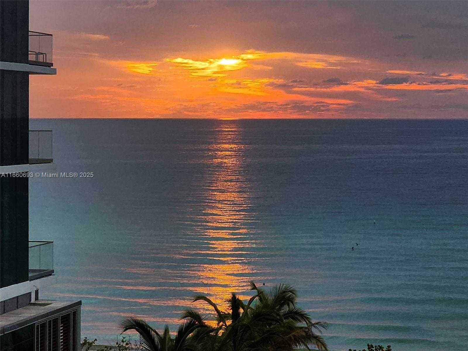 Small Image of 2030 #523, Hallandale Beach Number 15