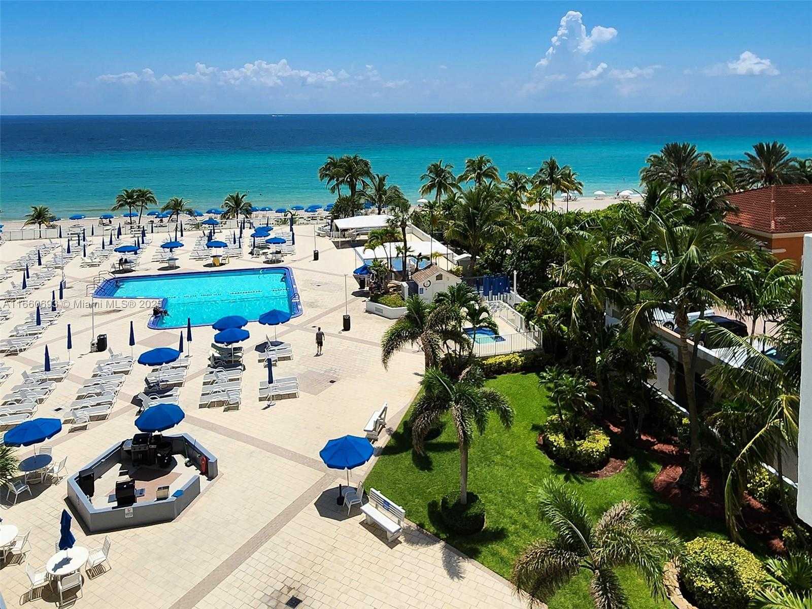 Small Image of 2030 #523, Hallandale Beach Number 21