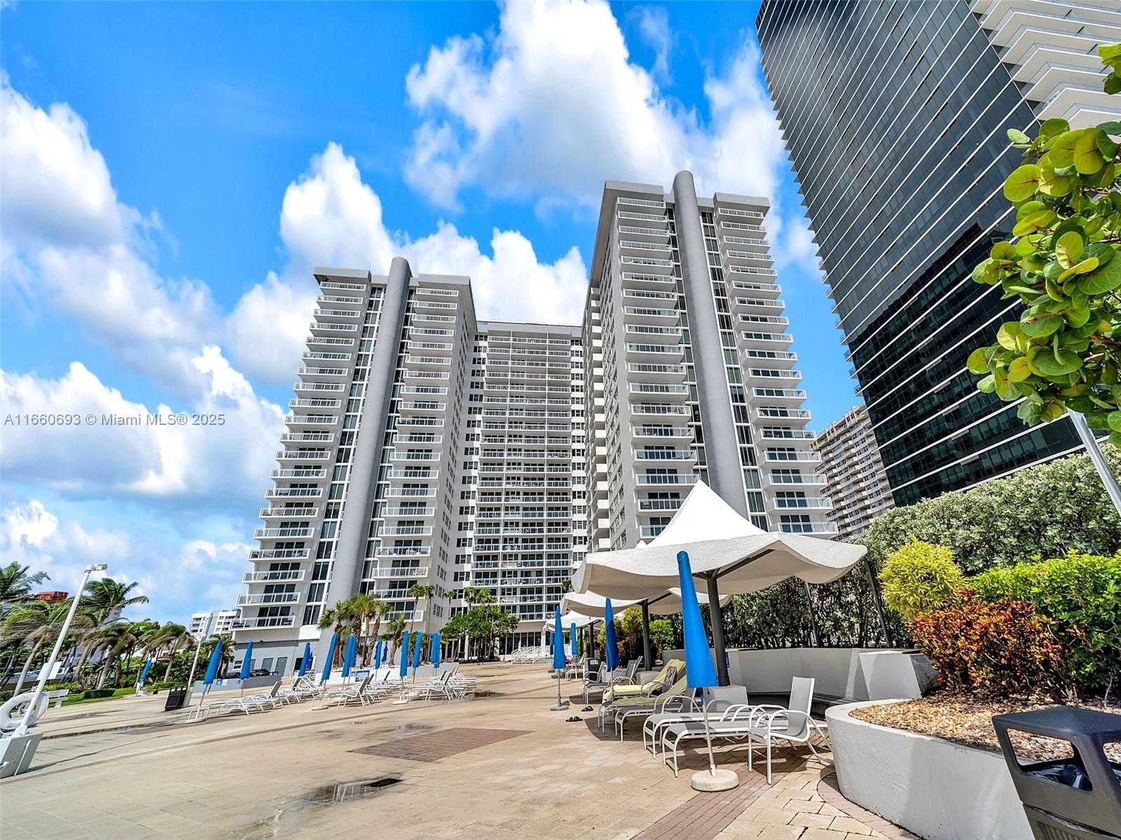 Small Image of 2030 #523, Hallandale Beach Number 24