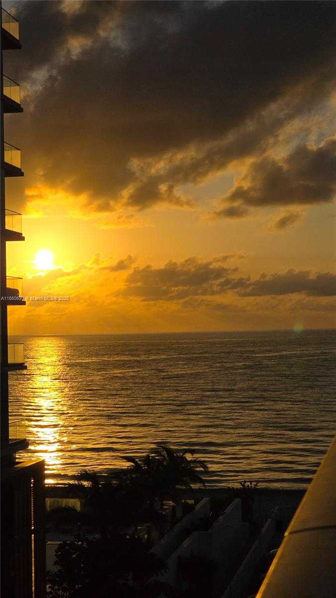 Small Image of 2030 #523, Hallandale Beach Number 27