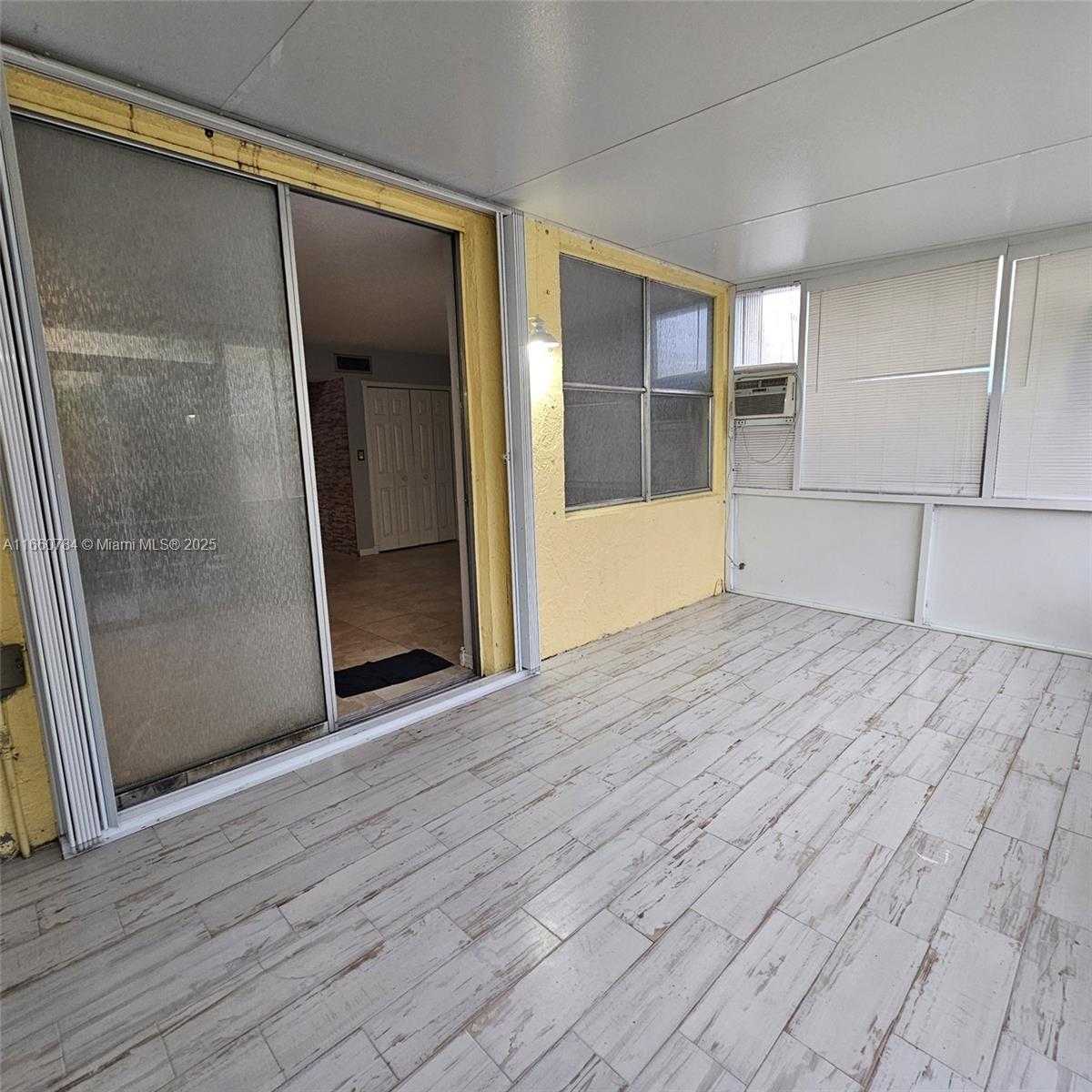 Small Image of 1182 WEST 37TH TER #11, Hialeah Number 19