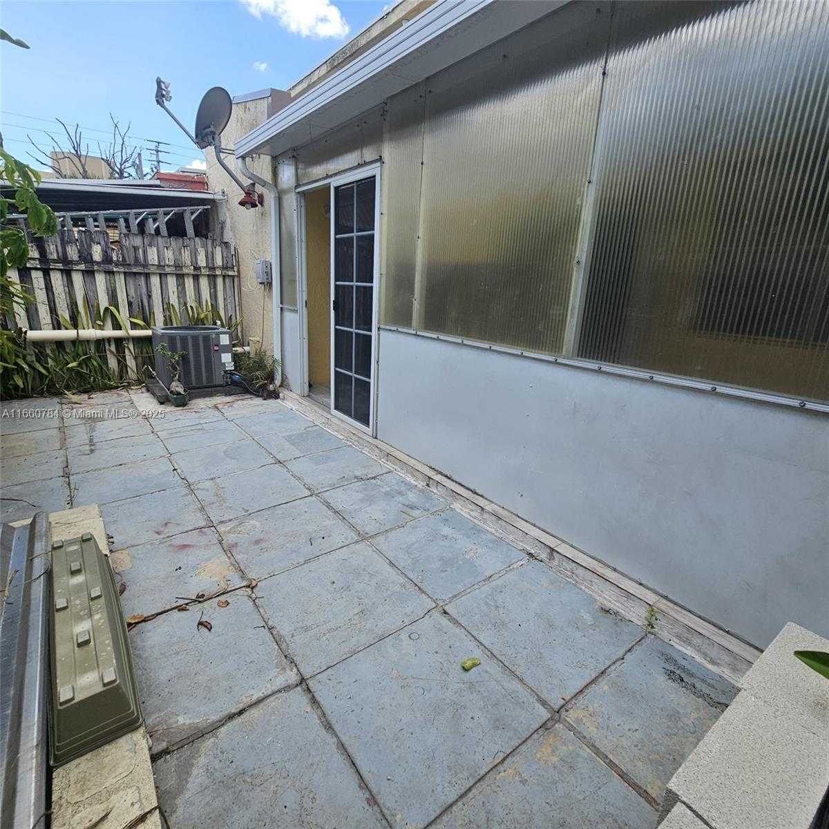 Small Image of 1182 WEST 37TH TER #11, Hialeah Number 39