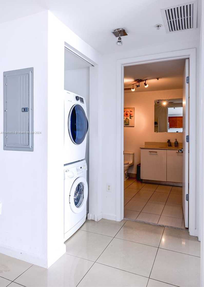 Small Image of 3250 NORTH EAST 1ST AVE #1110, Miami Number 6