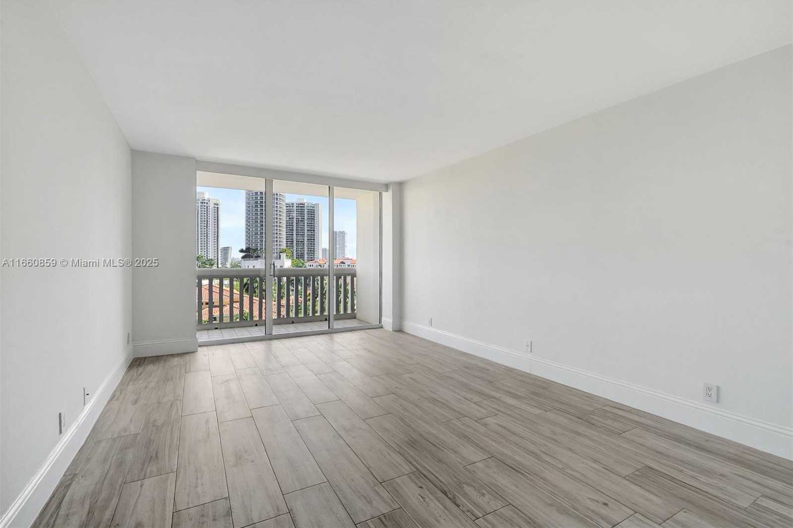 Small Image of 1000 ISLAND BLVD #707, Aventura Number 43