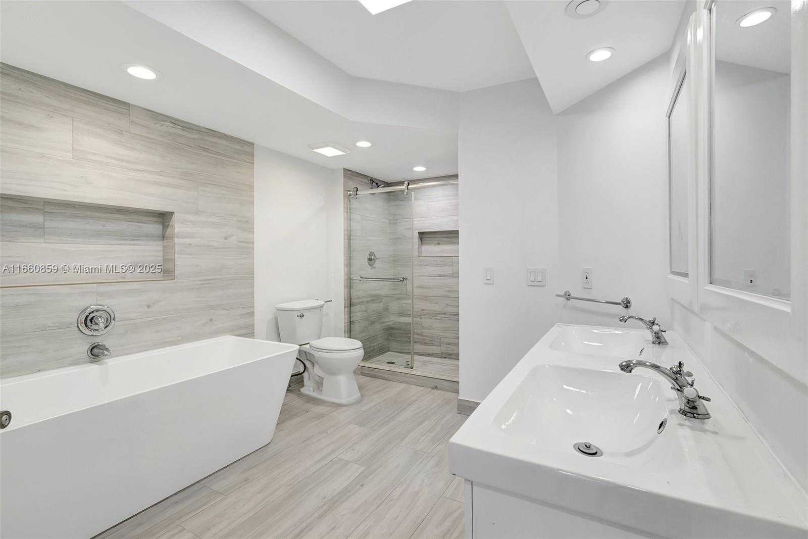 Small Image of 1000 ISLAND BLVD #707, Aventura Number 47