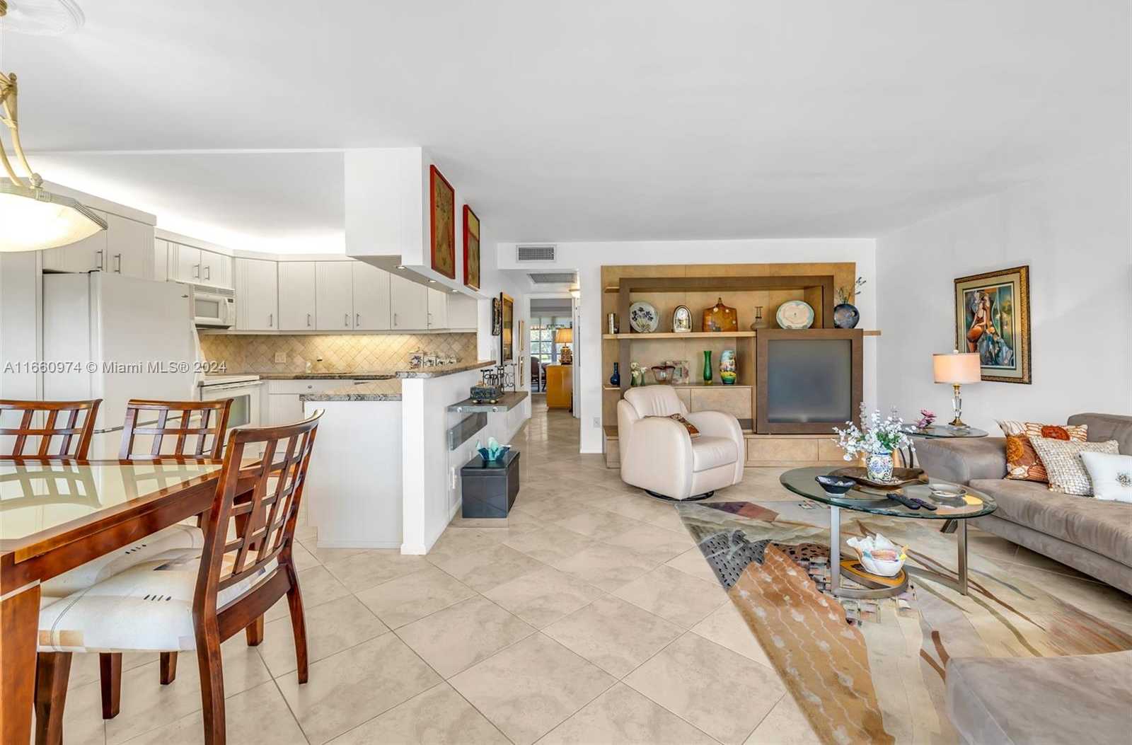 Small Image of 245 GRANTHAM C #245, Deerfield Beach Number 10