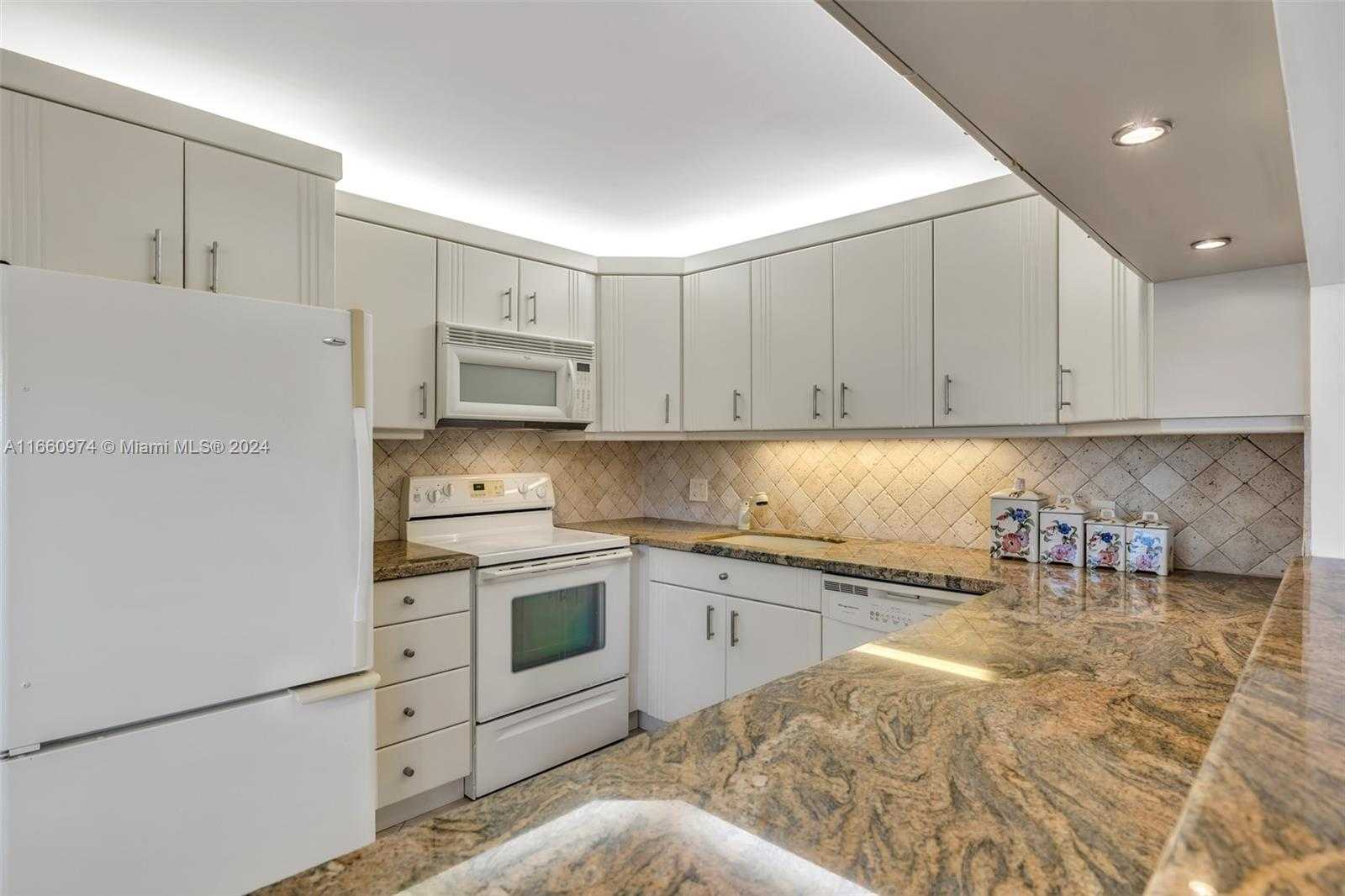 Small Image of 245 GRANTHAM C #245, Deerfield Beach Number 18
