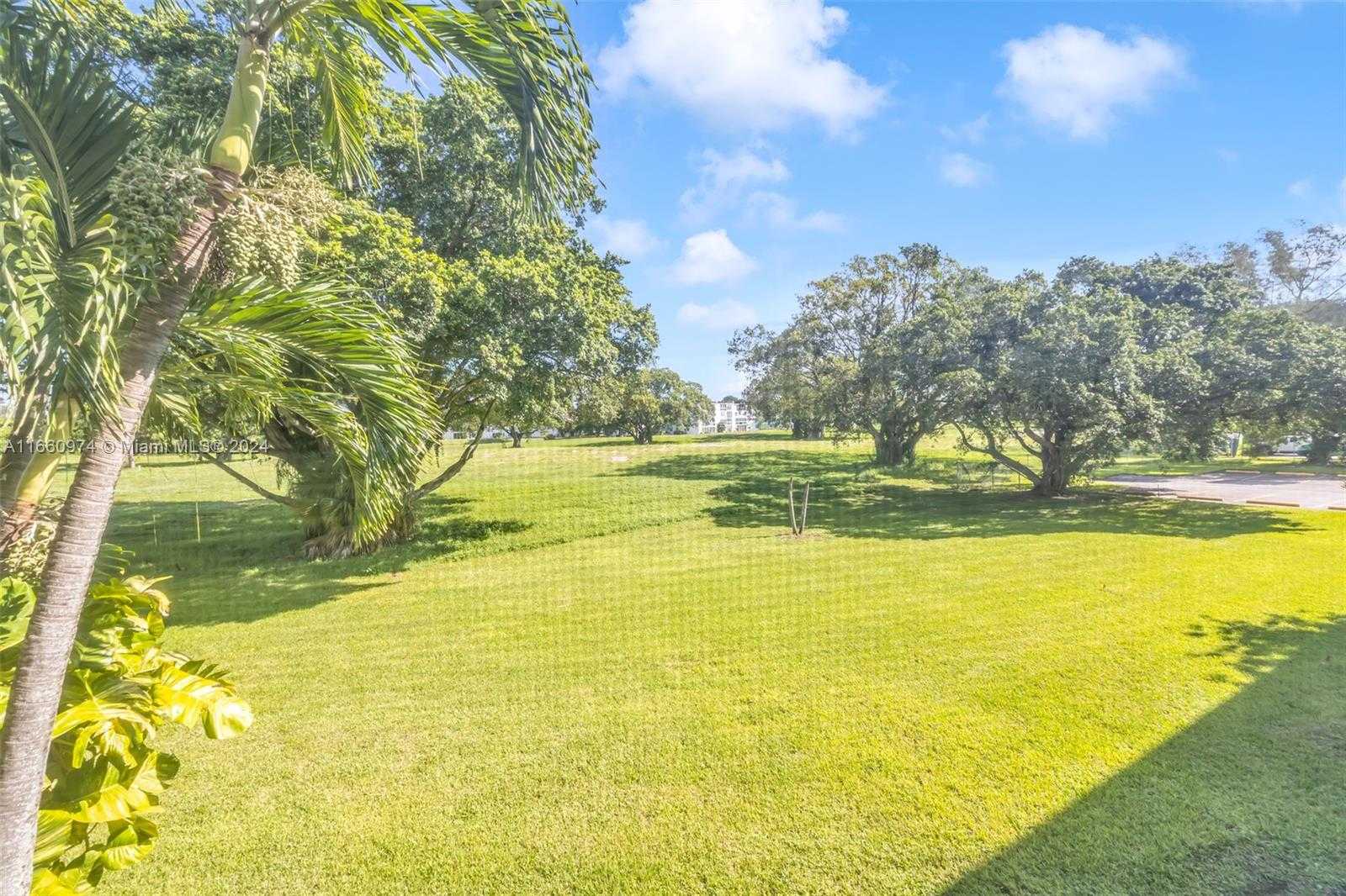 Small Image of 245 GRANTHAM C #245, Deerfield Beach Number 25