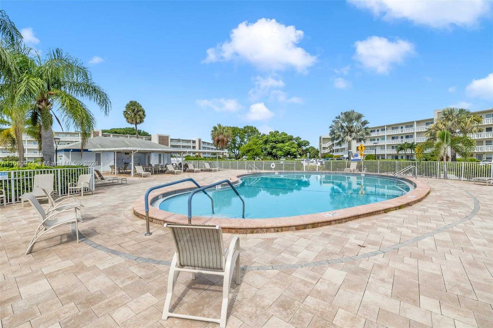 Small Image of 245 GRANTHAM C #245, Deerfield Beach Number 33