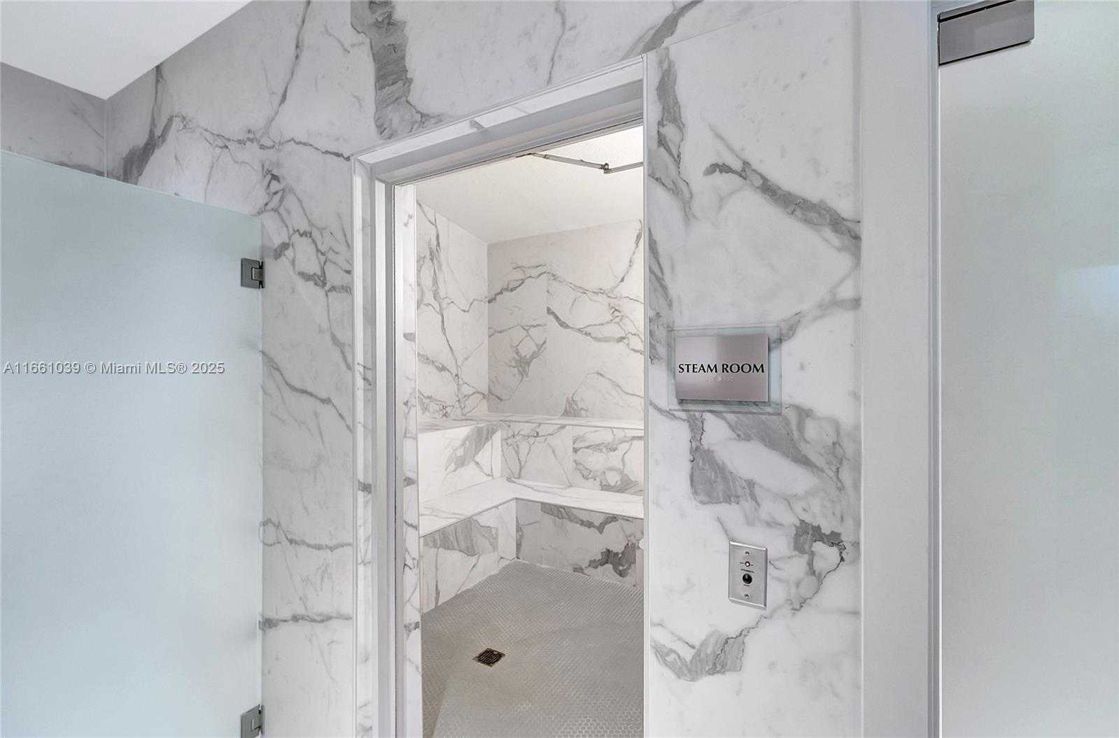 Small Image of 90 SOUTH WEST 3RD ST #1602, Miami Number 78