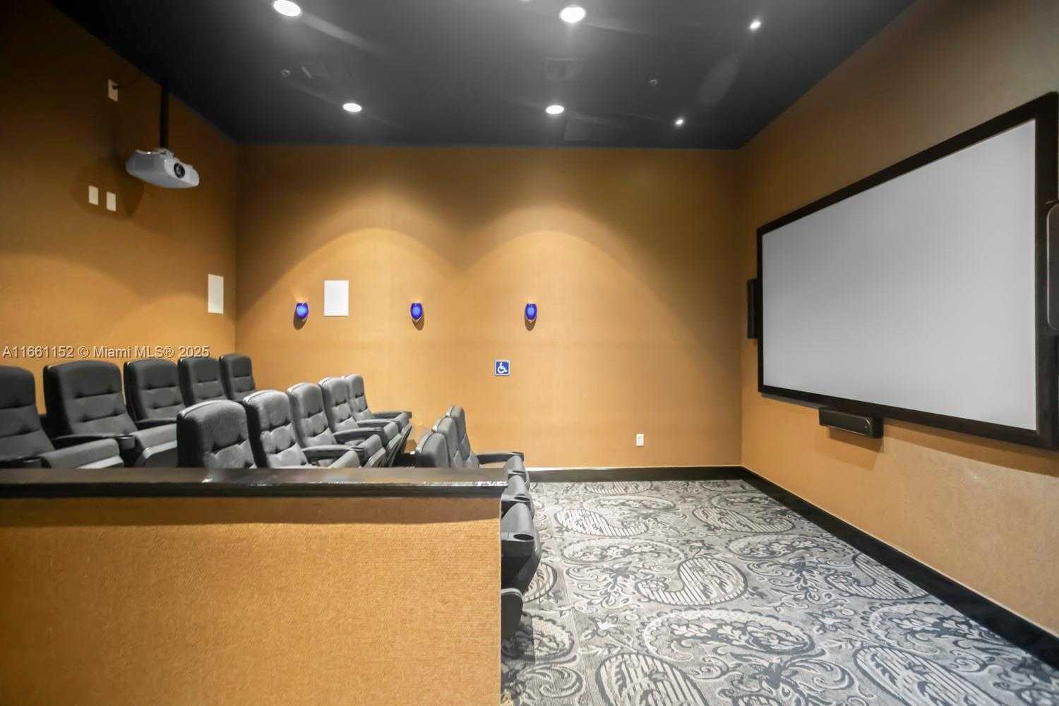 Small Image of 1830 RADIUS DR #1024, Hollywood Number 31