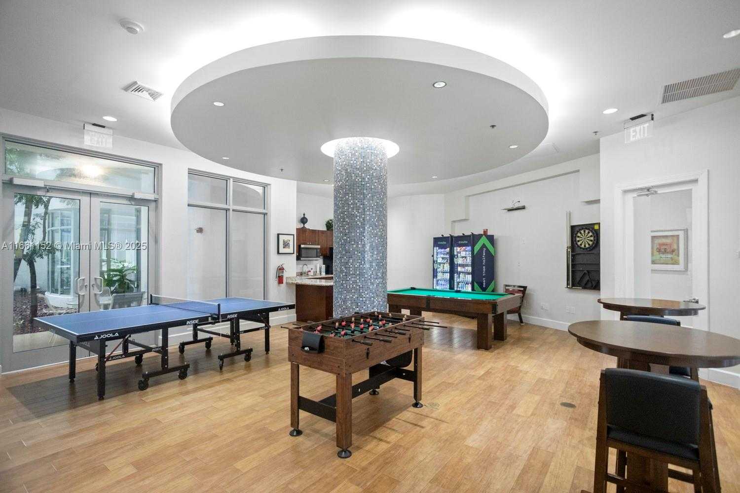 Small Image of 1830 RADIUS DR #1024, Hollywood Number 34
