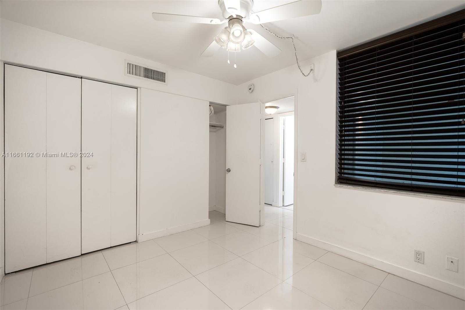 Small Image of 20350 WEST COUNTRY CLUB DR #123-4, Aventura Number 11