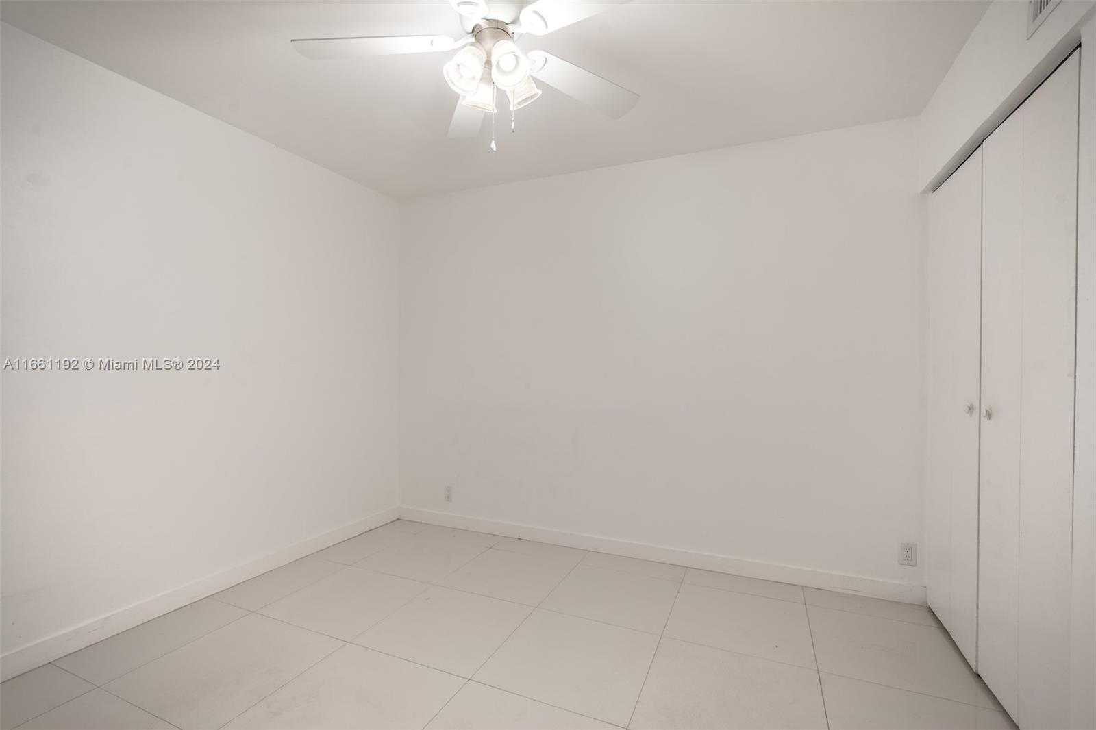 Small Image of 20350 WEST COUNTRY CLUB DR #123-4, Aventura Number 12