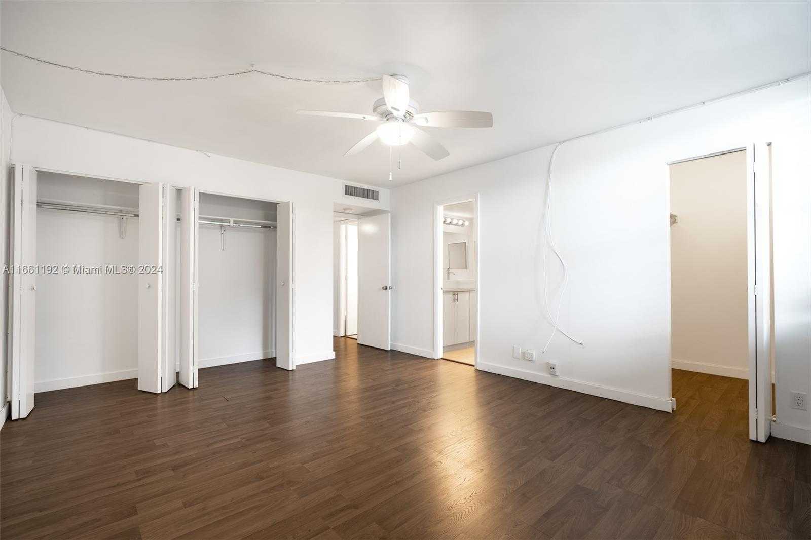 Small Image of 20350 WEST COUNTRY CLUB DR #123-4, Aventura Number 17