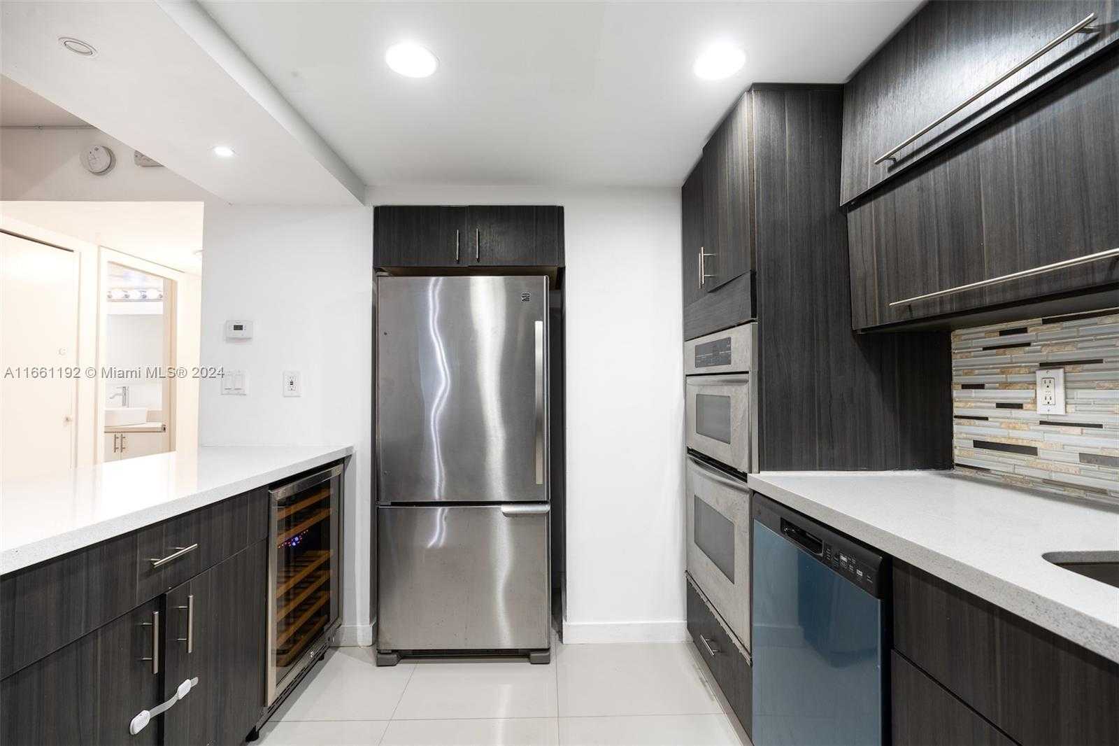 Small Image of 20350 WEST COUNTRY CLUB DR #123-4, Aventura Number 4