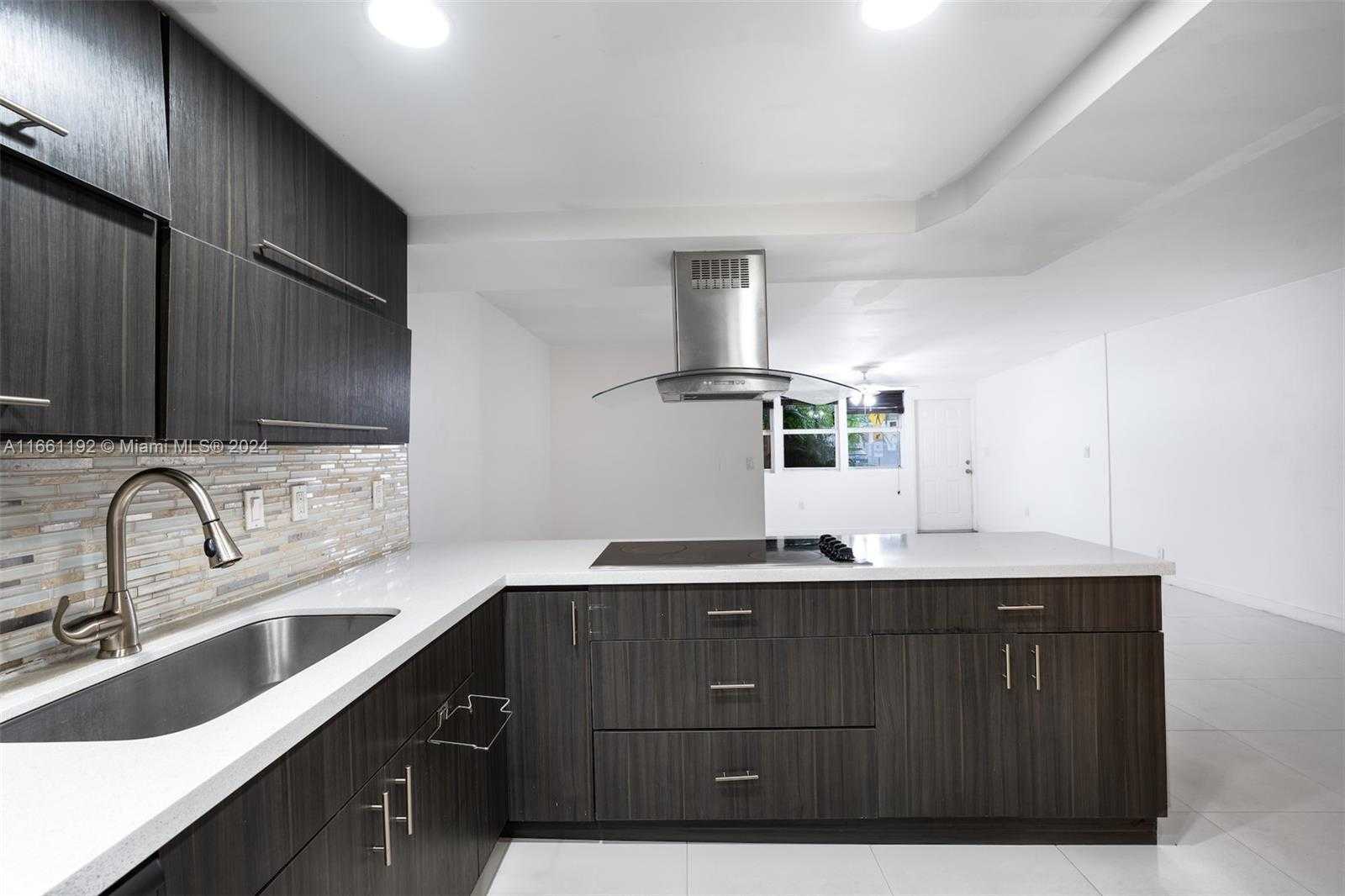 Small Image of 20350 WEST COUNTRY CLUB DR #123-4, Aventura Number 5