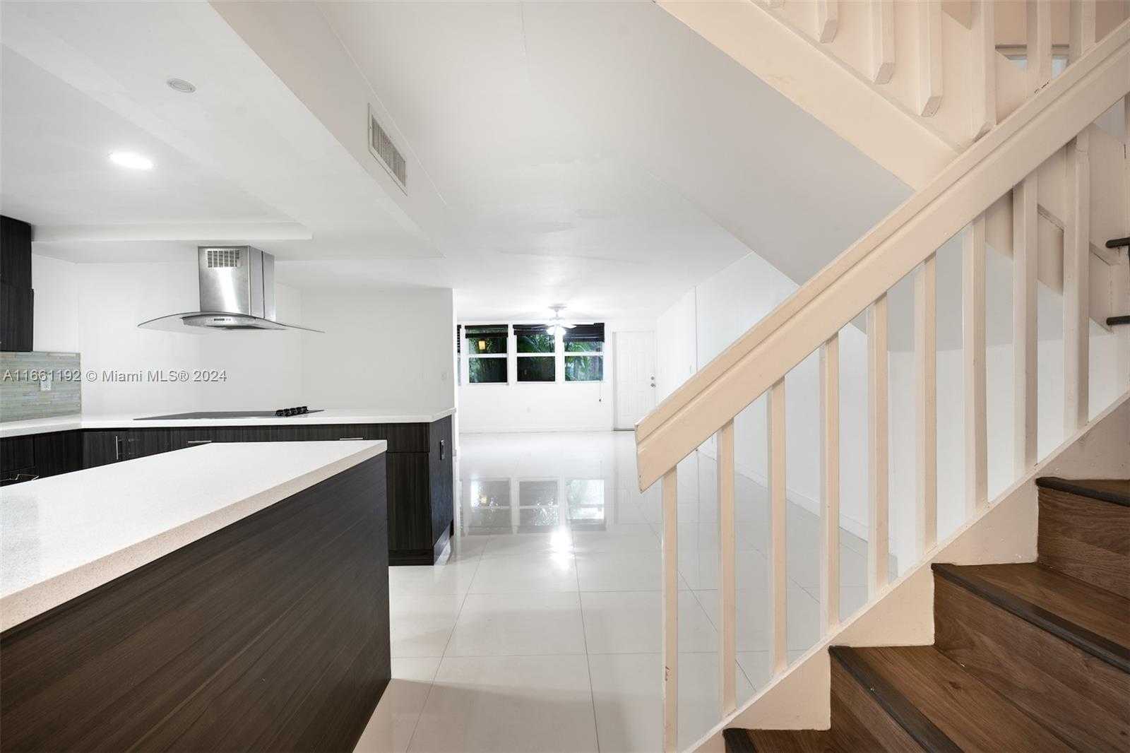 Small Image of 20350 WEST COUNTRY CLUB DR #123-4, Aventura Number 6