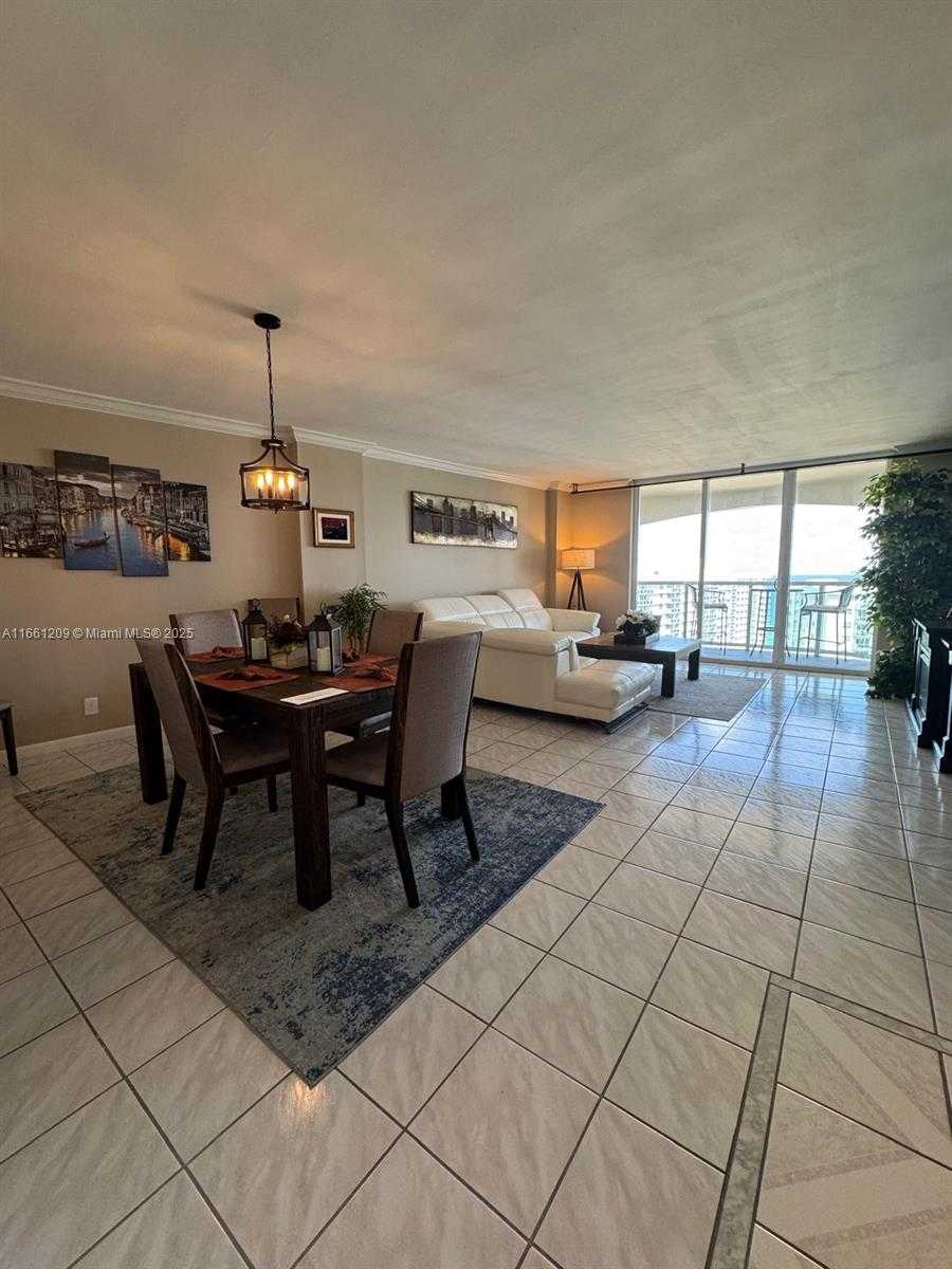 Small Image of 3800 SOUTH OCEAN DR #1816, Hollywood Number 2