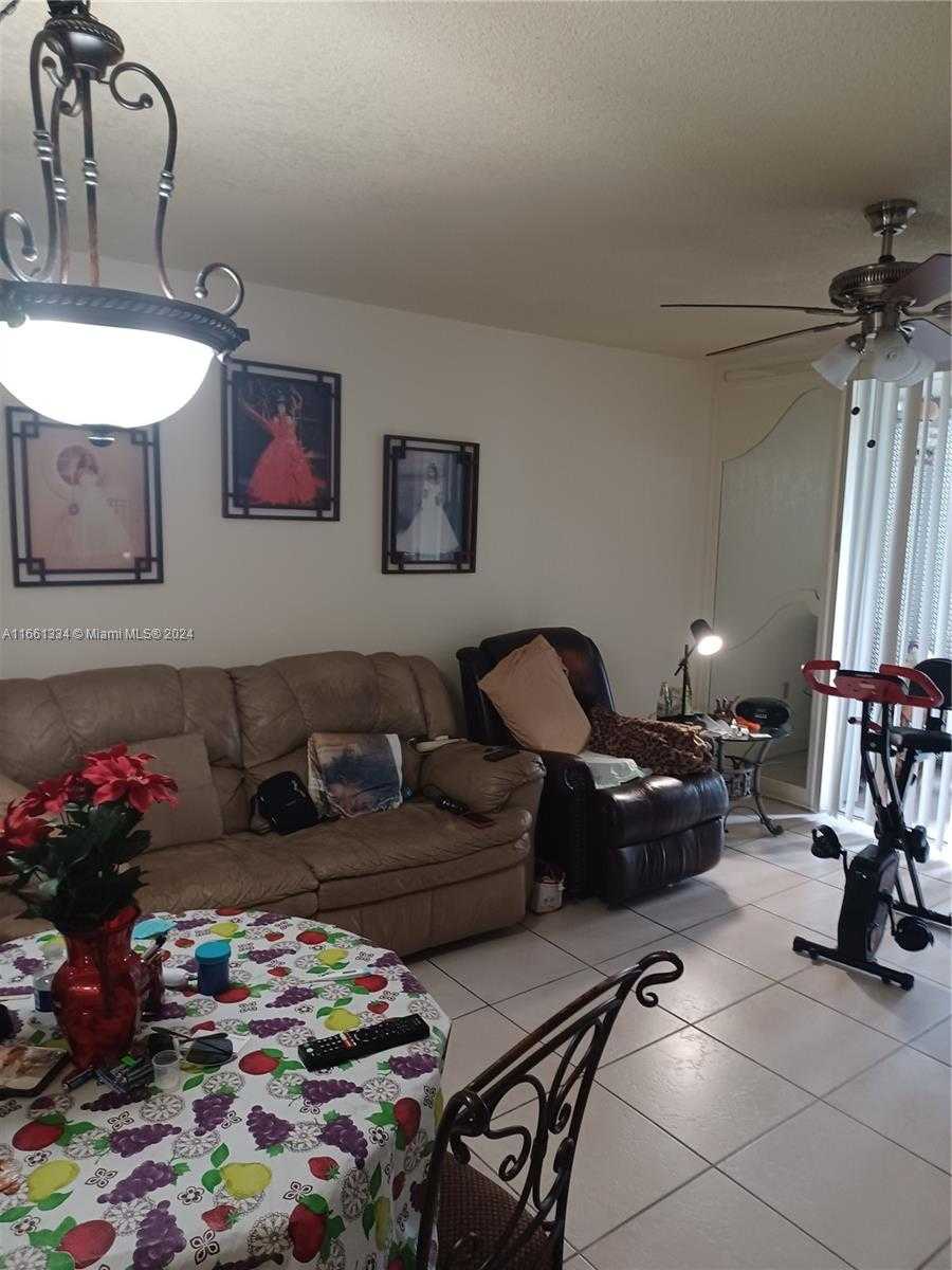 Small Image of 3030 MARCOS DR #T304, Aventura Number 8