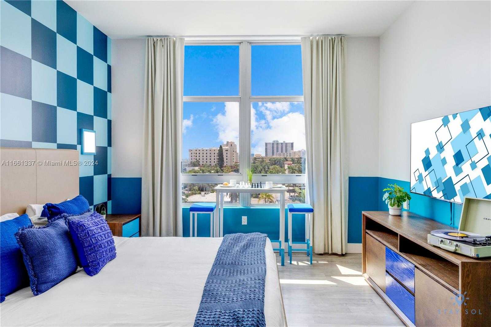 Small Image of 777 NORTH OCEAN DR #S527, Hollywood Number 2