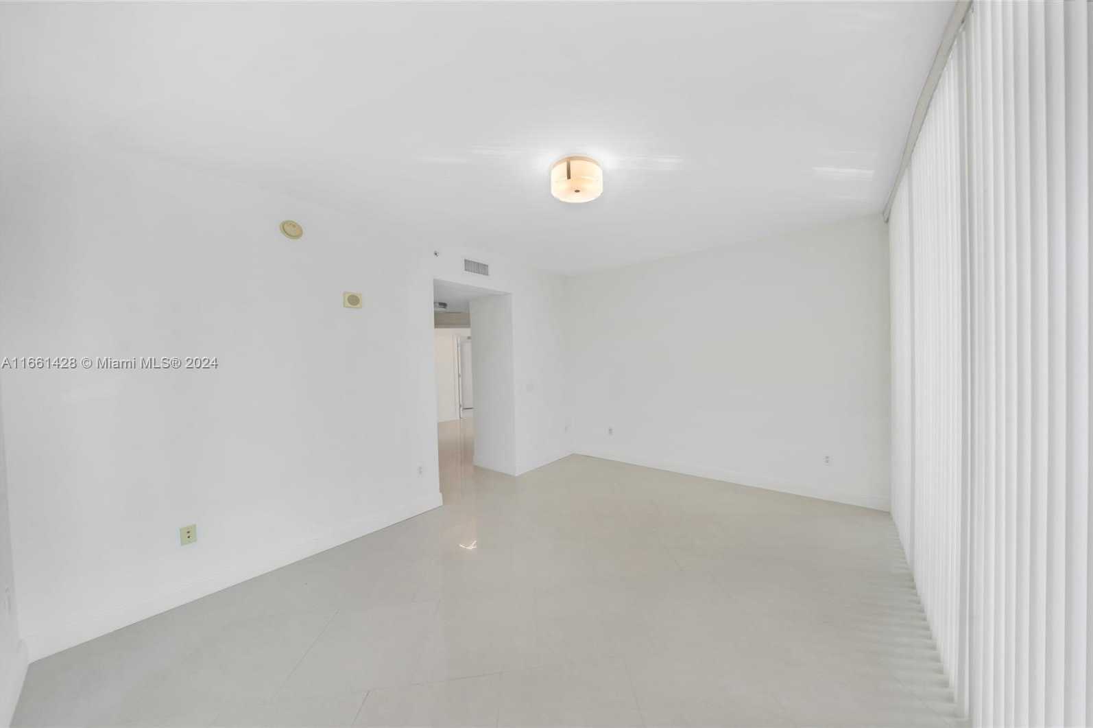 Small Image of 3131 NORTH EAST 188TH ST #2-507, Aventura Number 26