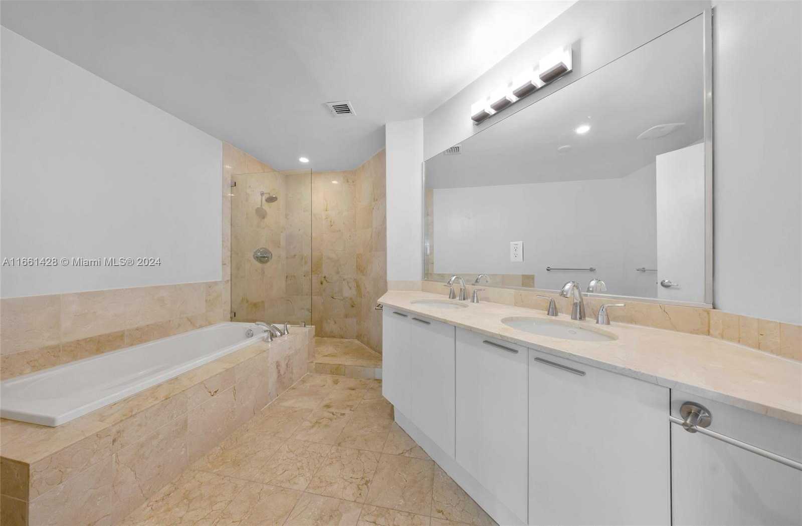 Small Image of 3131 NORTH EAST 188TH ST #2-507, Aventura Number 27