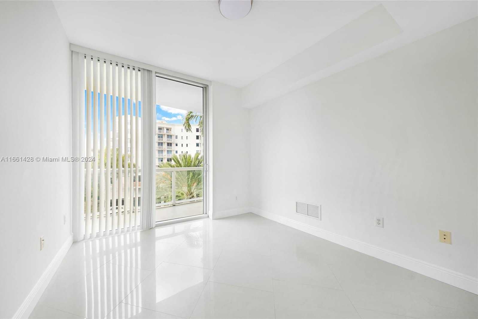 Small Image of 3131 NORTH EAST 188TH ST #2-507, Aventura Number 36