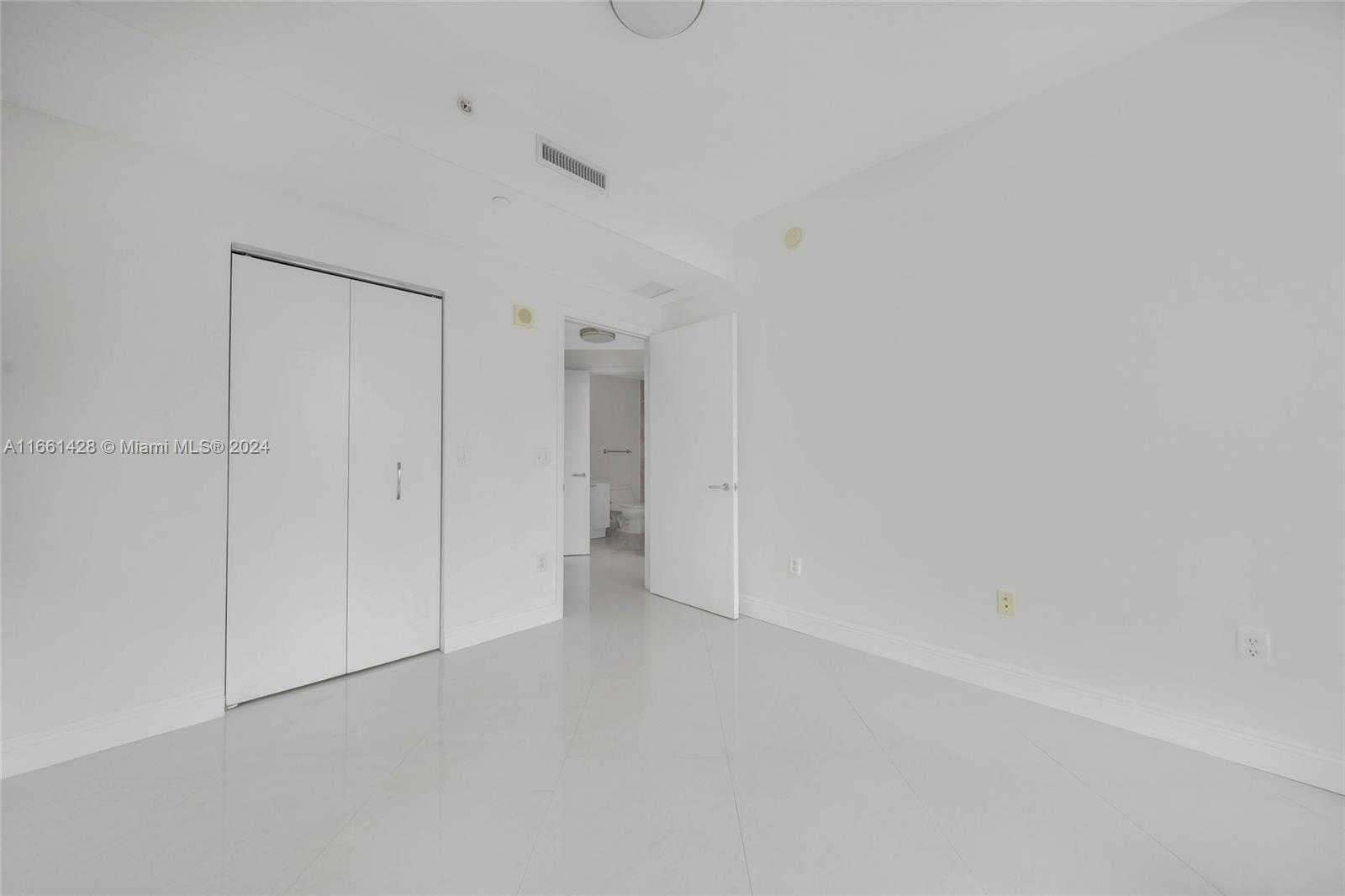 Small Image of 3131 NORTH EAST 188TH ST #2-507, Aventura Number 37