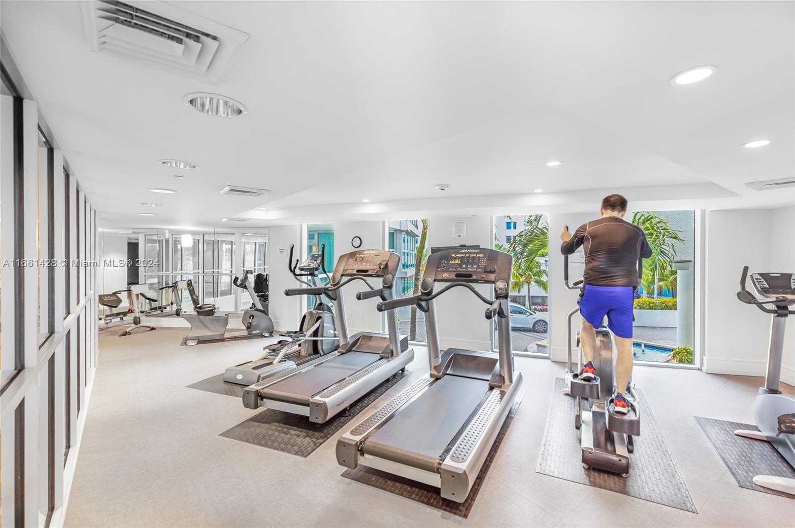 Small Image of 3131 NORTH EAST 188TH ST #2-507, Aventura Number 41