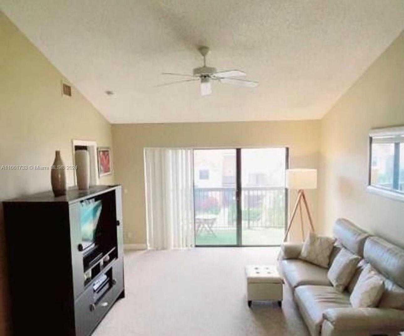 Small Image of 5761 RIVERSIDE DR #303B4, Coral Springs Number 8