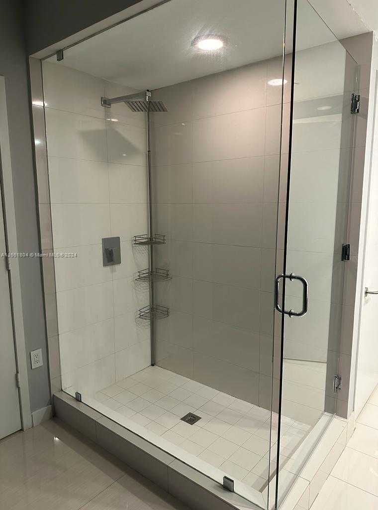 Small Image of 460 NORTH EAST 28 STREET #1407, Miami Number 7