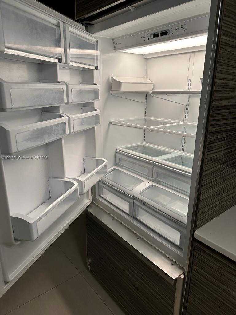 Small Image of 460 NORTH EAST 28 STREET #1407, Miami Number 9