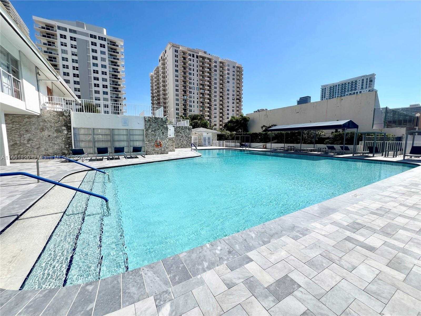 Small Image of 1833 SOUTH OCEAN DR #1109, Hallandale Beach Number 24