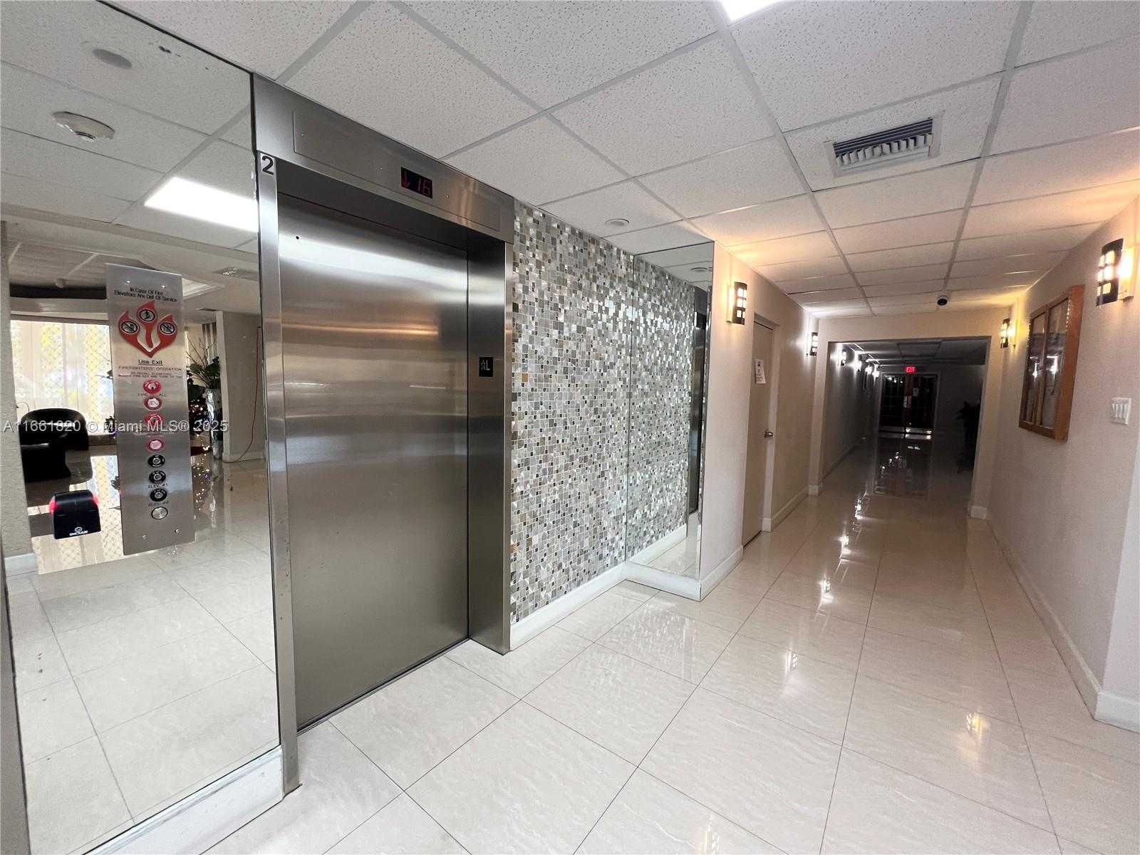 Small Image of 1833 SOUTH OCEAN DR #1109, Hallandale Beach Number 31